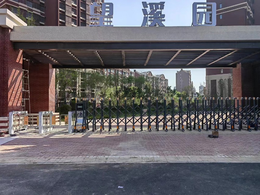 天津望溪园（电动伸缩门）